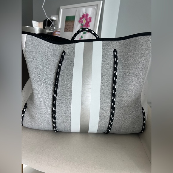 Karma Handbags - Karma Everyday Neoprene Tote Bag